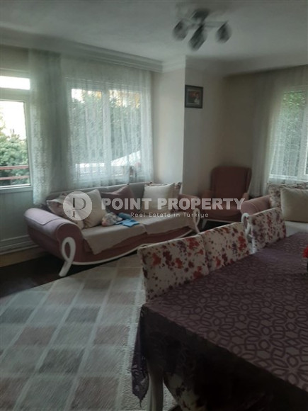 Трехкомнатная квартира, 90м², с отдельной кухней в доме городского типа в центре Алании-id-2546-фото-2