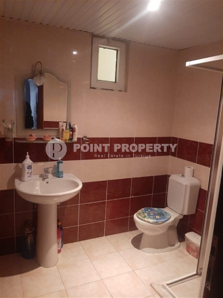 Трехкомнатная квартира, 90м², с отдельной кухней в доме городского типа в центре Алании-id-2546-фото-5