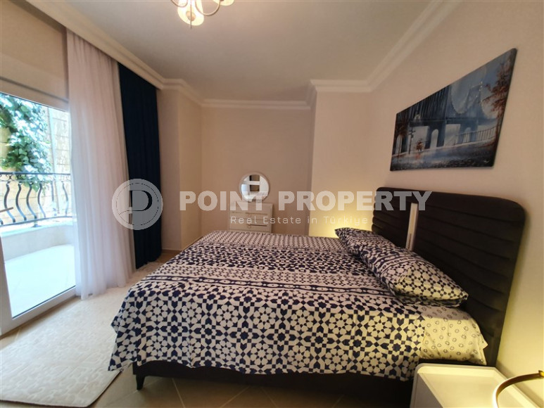 Furnished three-room apartment in Mahmutlar area with private garden, 130 m2-id-1219-photo-19
