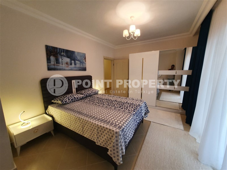 Furnished three-room apartment in Mahmutlar area with private garden, 130 m2-id-1219-photo-21