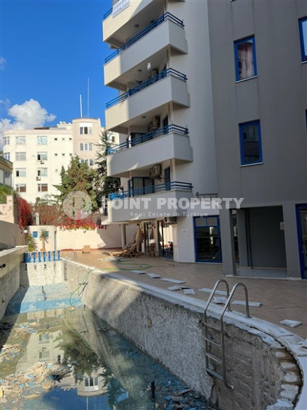 One bedroom apartment, 60m², in a residence with a swimming pool 50m from Cleopatra Beach, Alanya-id-2553-photo-16