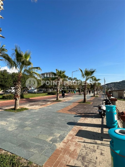 One bedroom apartment, 60m², in a residence with a swimming pool 50m from Cleopatra Beach, Alanya-id-2553-photo-20