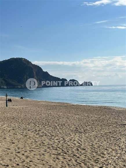 One bedroom apartment, 60m², in a residence with a swimming pool 50m from Cleopatra Beach, Alanya-id-2553-photo-24