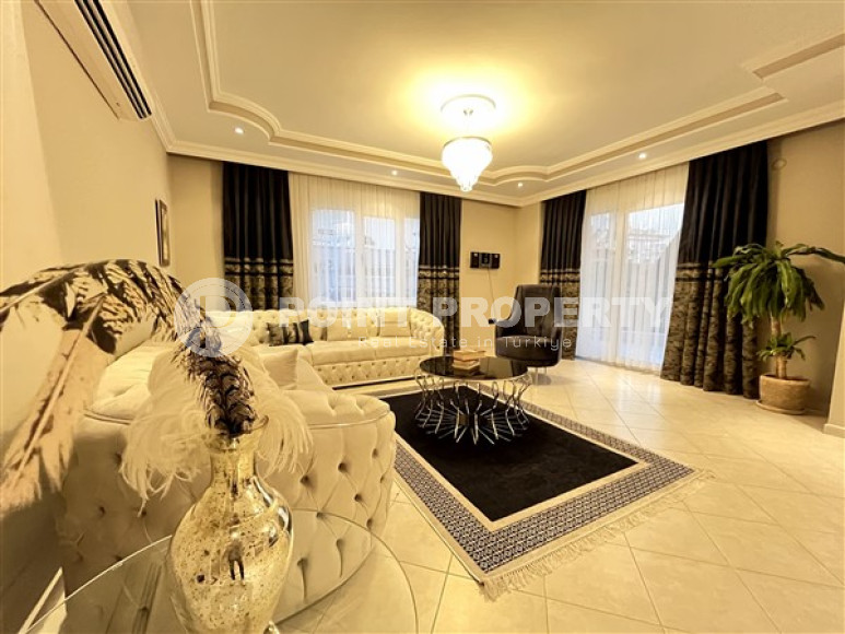 Three-room apartment, 110 m², with designer interior, in a complex with infrastructure in the center of Alanya-id-2555-photo-5