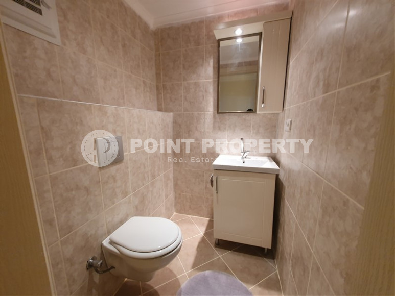 Furnished three-room apartment in Mahmutlar area with private garden, 130 m2-id-1219-photo-27