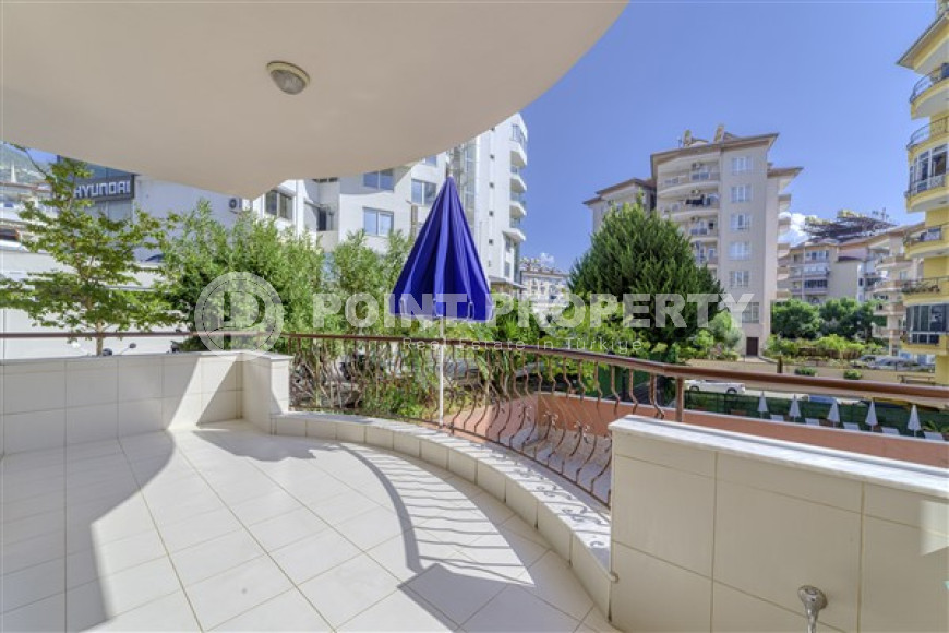 Three-room apartment, 110 m², with designer interior, in a complex with infrastructure in the center of Alanya-id-2555-photo-7