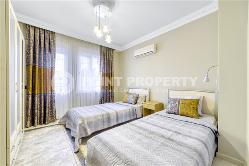 Three-room apartment, 110 m², with designer interior, in a complex with infrastructure in the center of Alanya-id-2555-photo-10