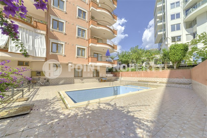 Three-room apartment, 110 m², with designer interior, in a complex with infrastructure in the center of Alanya-id-2555-photo-19