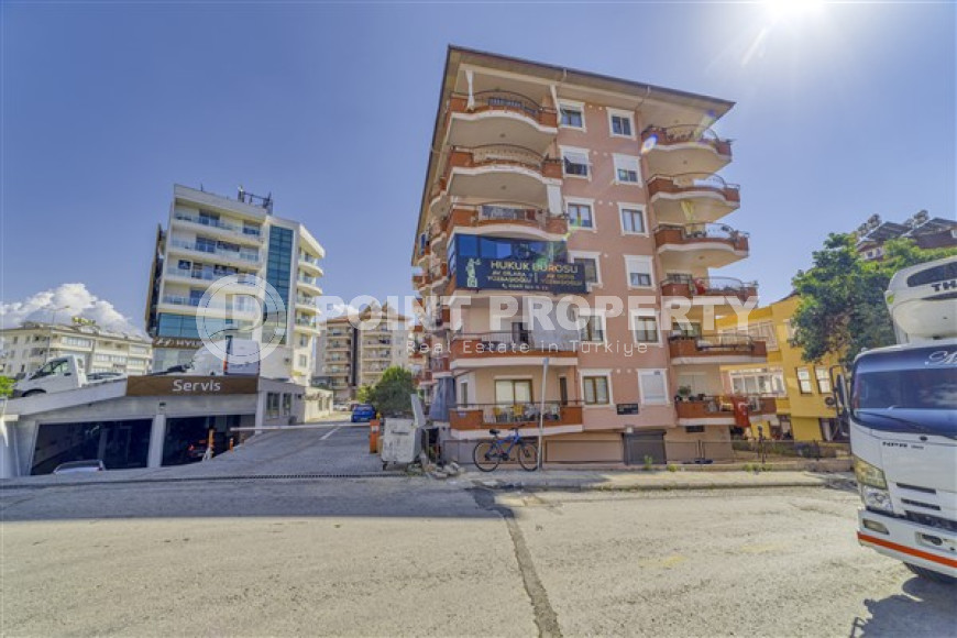 Three-room apartment, 110 m², with designer interior, in a complex with infrastructure in the center of Alanya-id-2555-photo-22