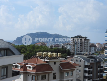 Furnished penthouse 3+1, 130m², overlooking Alanya Castle in a luxury complex in Cikcilli-id-2558-photo-1