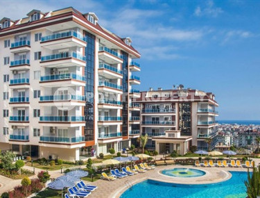 Furnished penthouse 3+1, 130m², overlooking Alanya Castle in a luxury complex in Cikcilli-id-2558-photo-2