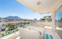 Spacious penthouse 4+1, 250m², 150m from the sea in the center of Tosmur, Alanya-id-2561-photo-6