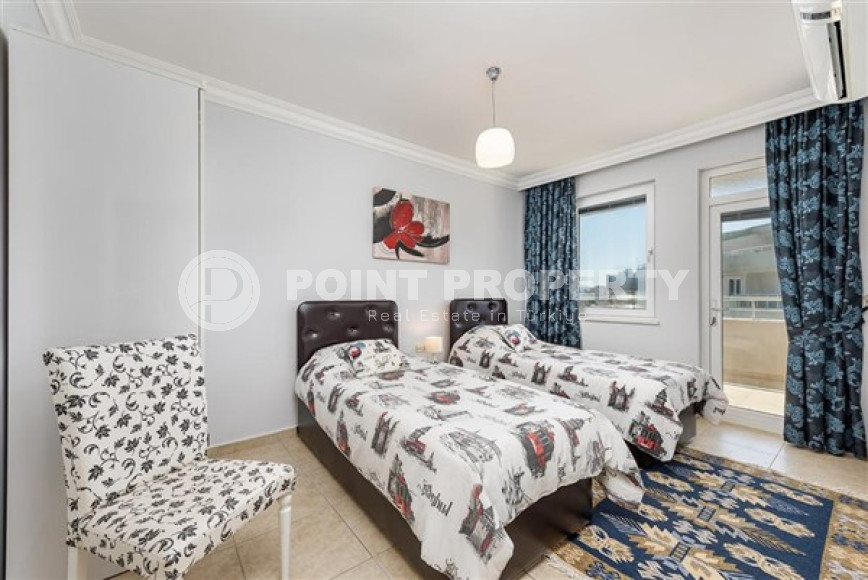Просторный пентхаус 4+1, 250м², в 150м от моря в центре района Тосмур, Алания-id-2561-фото-9