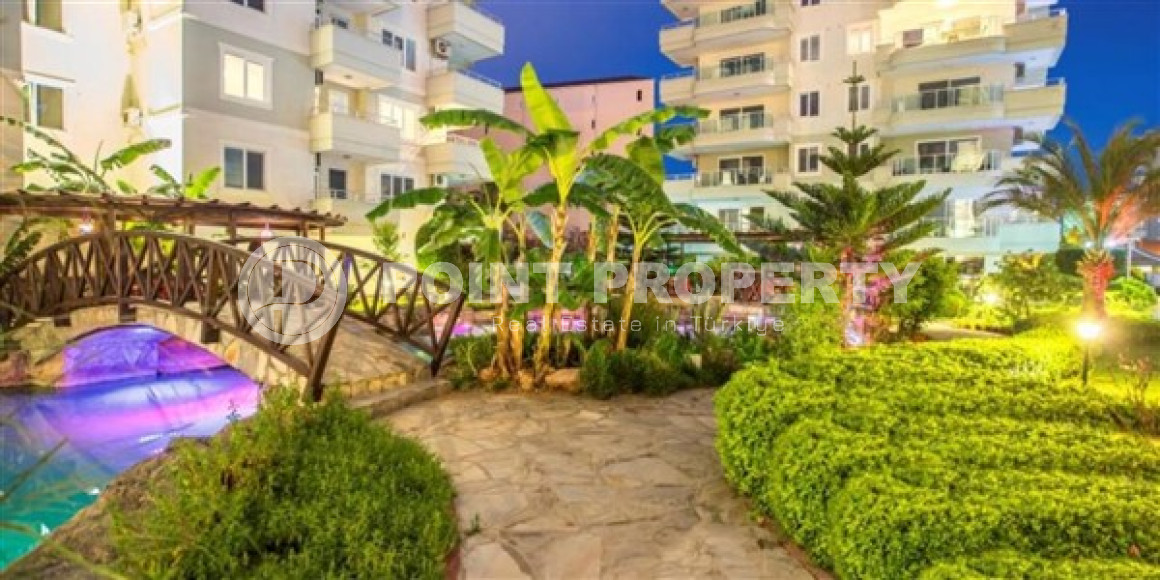 Spacious penthouse 4+1, 250m², 150m from the sea in the center of Tosmur, Alanya-id-2561-photo-30