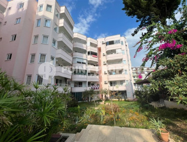 Three-room apartment 100m2 in the very center of Alanya on the third floor in a residence with infrastructure-id-2563-photo-1