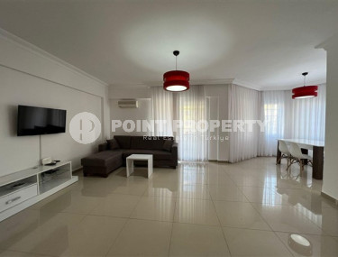 Three-room apartment 100m2 in the very center of Alanya on the third floor in a residence with infrastructure-id-2563-photo-4