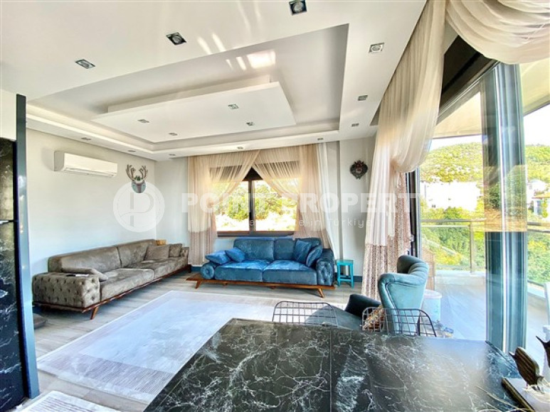 Spacious duplex apartment of 175 m2 in a low-rise complex, near the center of Alanya-id-2566-photo-3