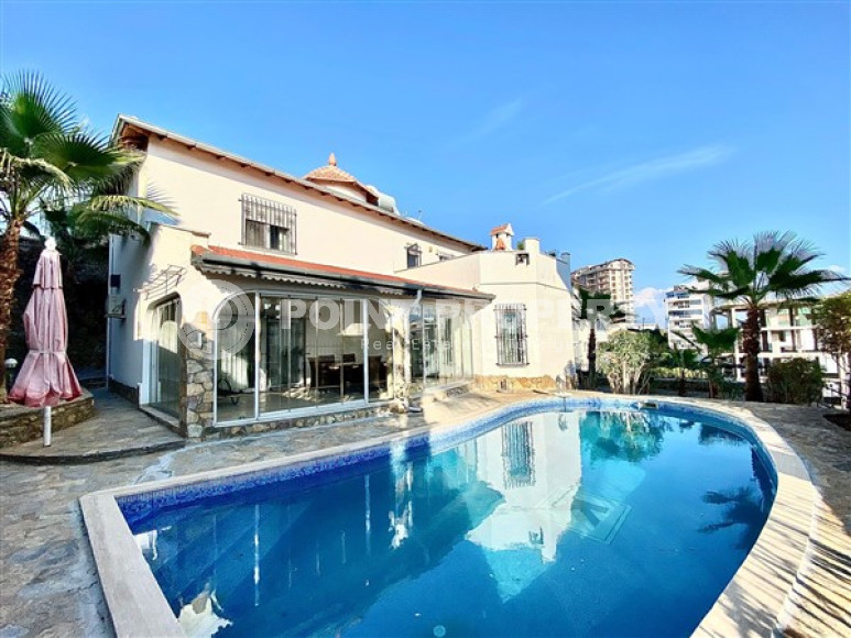 Роскошная вилла в 1500 м. от центра Авсаллара, 250 м2, с тремя ванными комнатами и собственным садом. Подходит для получения гражданства-id-2567-фото-33