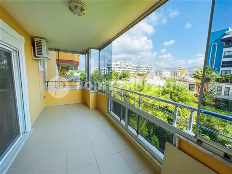 Designer three-room apartment, 125m², in Mahmutlar, Alanya, with sea views-id-2572-photo-21