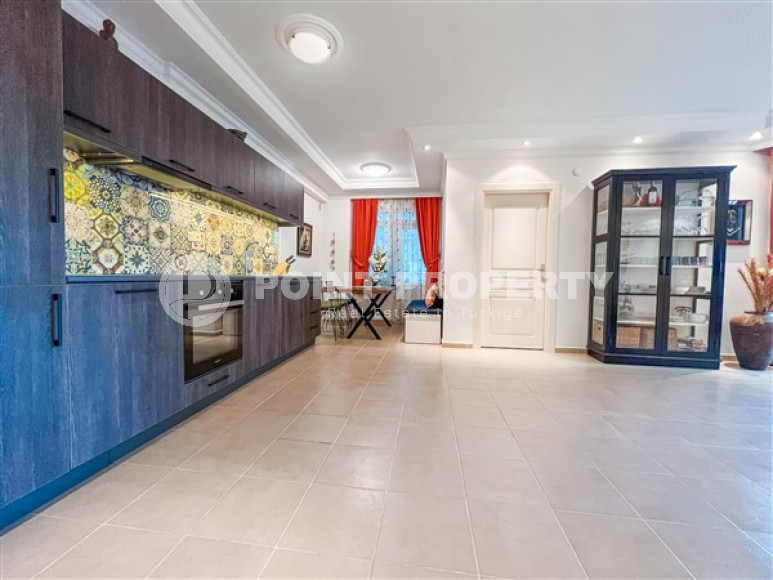 Меблированная трехкомнатная квартира, 107м², в уютной резиденции в районе Алании Тосмур-id-2578-фото-5