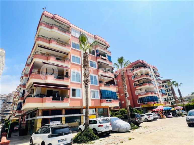 Three bedroom apartment, 155m², with stunning seafront views in Mahmutlar, Alanya-id-2582-photo-4