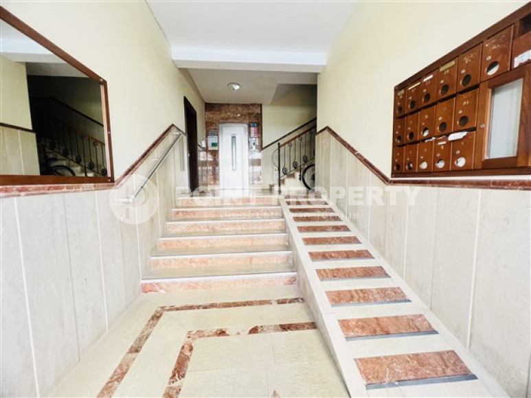 Three bedroom apartment, 155m², with stunning seafront views in Mahmutlar, Alanya-id-2582-photo-6