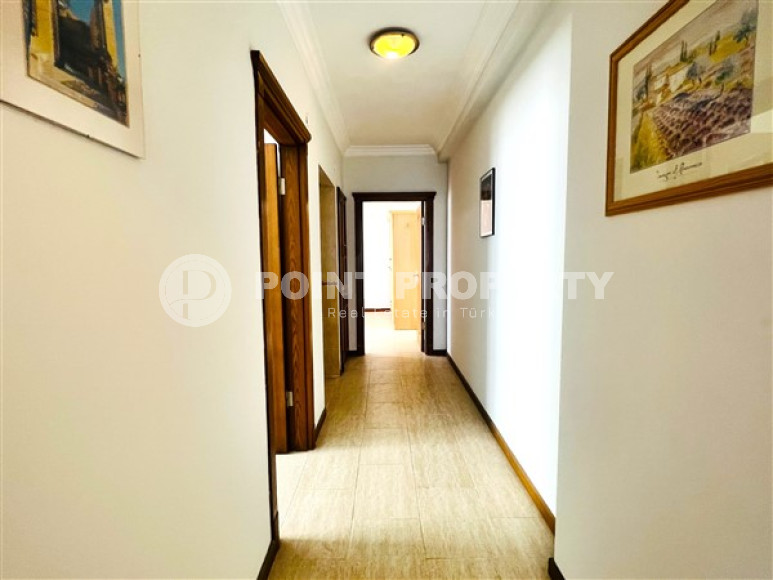 Three bedroom apartment, 155m², with stunning seafront views in Mahmutlar, Alanya-id-2582-photo-16