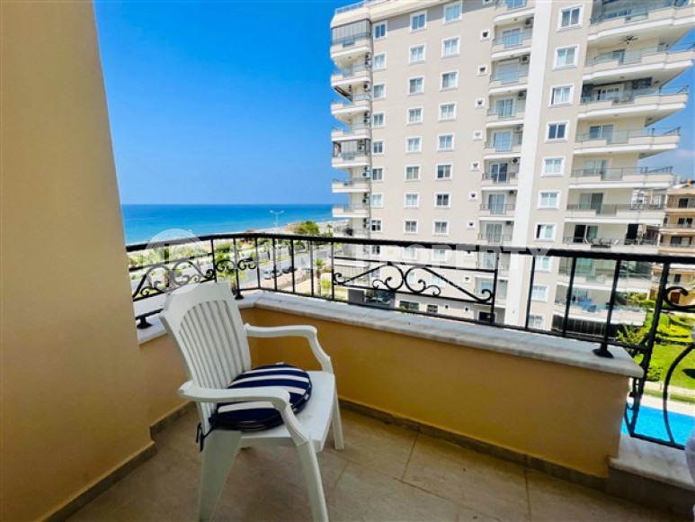 Three bedroom apartment, 155m², with stunning seafront views in Mahmutlar, Alanya-id-2582-photo-27