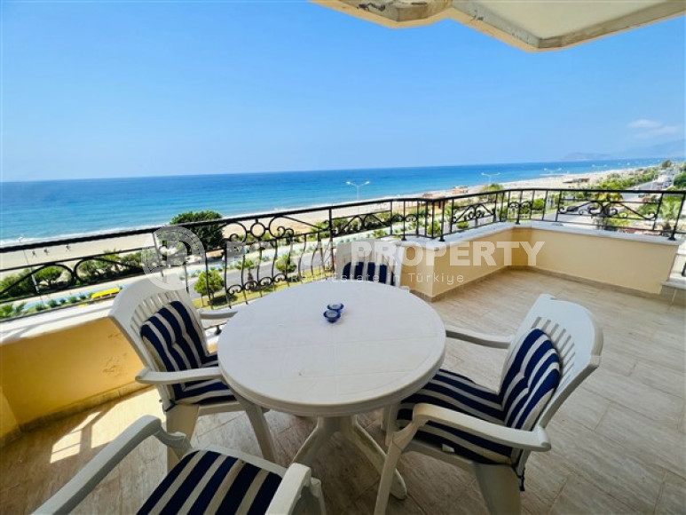 Three bedroom apartment, 155m², with stunning seafront views in Mahmutlar, Alanya-id-2582-photo-31