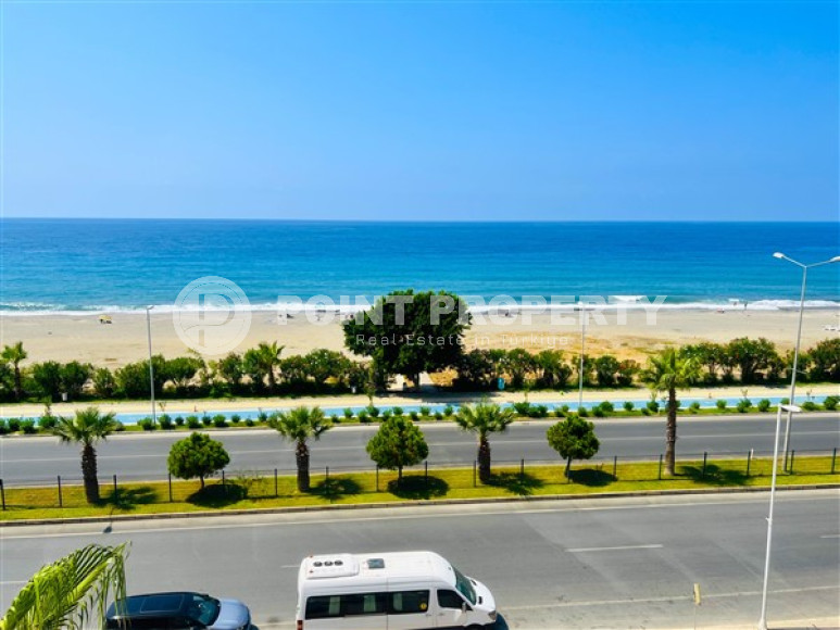 Three bedroom apartment, 155m², with stunning seafront views in Mahmutlar, Alanya-id-2582-photo-35