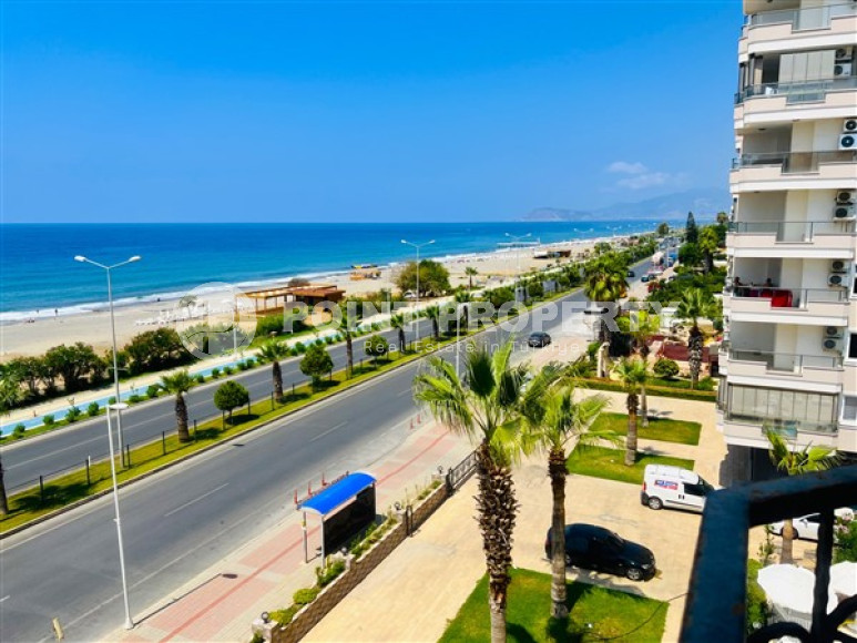 Three bedroom apartment, 155m², with stunning seafront views in Mahmutlar, Alanya-id-2582-photo-36