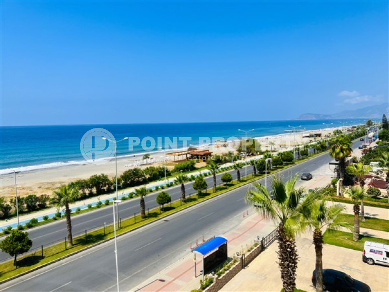 Three bedroom apartment, 155m², with stunning seafront views in Mahmutlar, Alanya-id-2582-photo-37