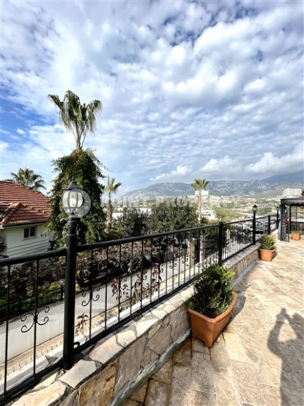 Фешенебельная частная вилла 6+2, 375м², с собственным бассейном в районе Алании - Каргыджак-id-2586-фото-3