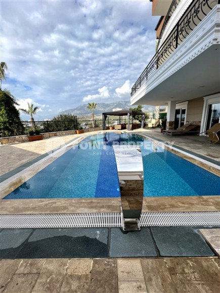 Фешенебельная частная вилла 6+2, 375м², с собственным бассейном в районе Алании - Каргыджак-id-2586-фото-9