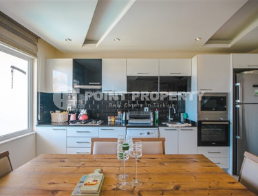 Furnished three-room penthouse, 101m², in a luxury complex in Avsallar, Alanya-id-2588-photo-2