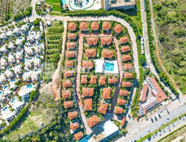 Просторная двухэтажная вилла с четырьмя спальнями, 310м², у моря в районе Алании Конаклы.-id-2590-фото-3