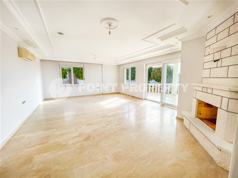 Просторная двухэтажная вилла с четырьмя спальнями, 310м², у моря в районе Алании Конаклы.-id-2590-фото-10