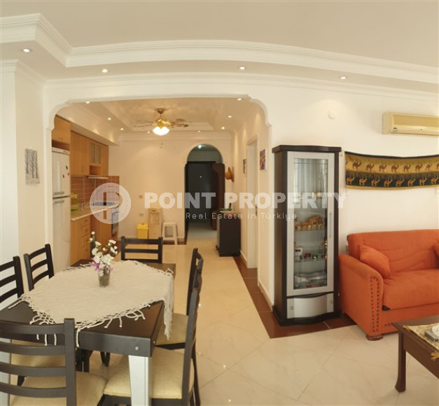 Двухкомнатная квартира в районе Конаклы, в 250 метрах от моря, площадью 110 м2 укомплектованная мебелью-id-2595-фото-3