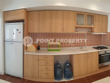 Двухкомнатная квартира в районе Конаклы, в 250 метрах от моря, площадью 110 м2 укомплектованная мебелью-id-2595-фото-5