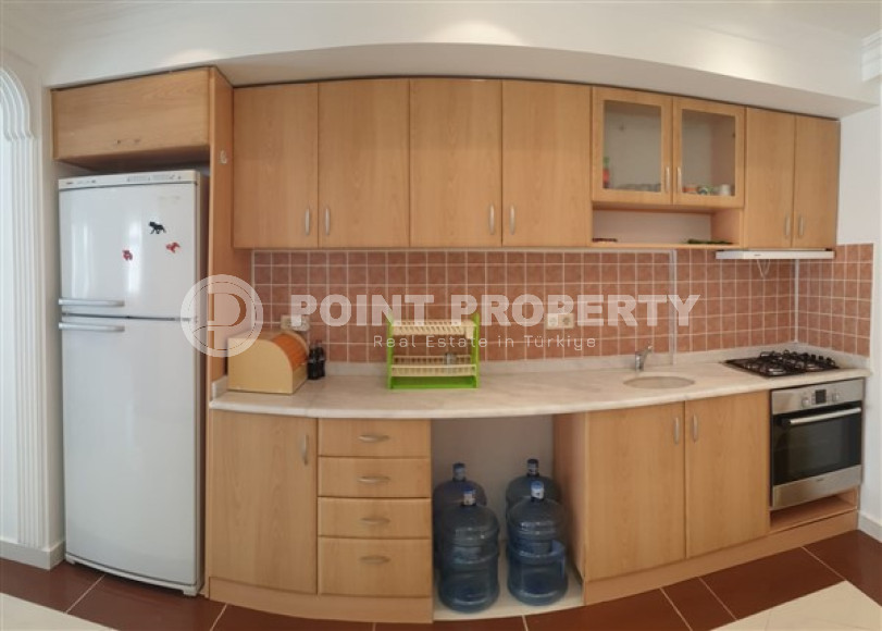 Двухкомнатная квартира в районе Конаклы, в 250 метрах от моря, площадью 110 м2 укомплектованная мебелью-id-2595-фото-5