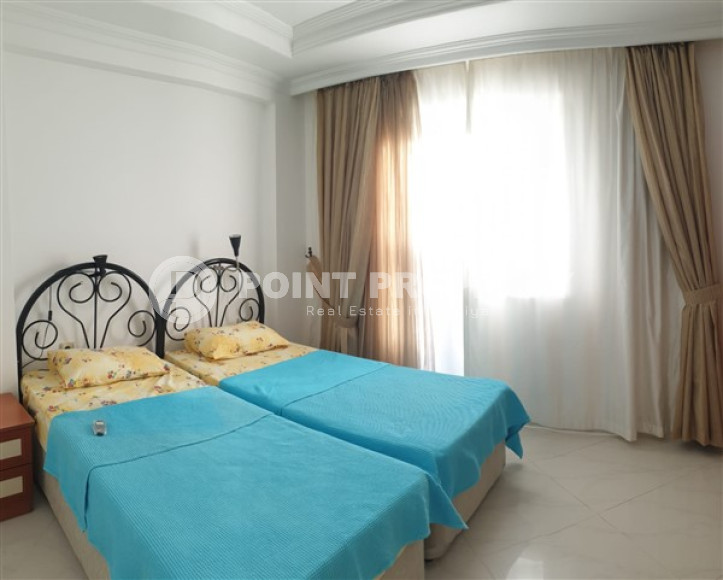 Двухкомнатная квартира в районе Конаклы, в 250 метрах от моря, площадью 110 м2 укомплектованная мебелью-id-2595-фото-10