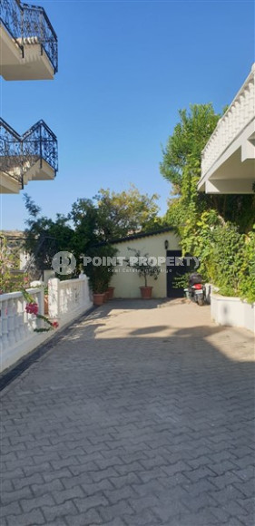 Двухкомнатная квартира в районе Конаклы, в 250 метрах от моря, площадью 110 м2 укомплектованная мебелью-id-2595-фото-14