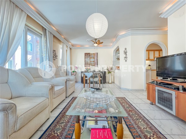 Three-room apartment in the Mahmutlar area, on the first line, with luxurious sea views, 100 m2-id-2596-photo-2