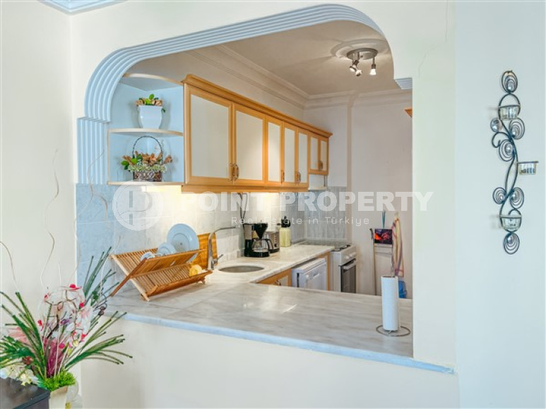 Three-room apartment in the Mahmutlar area, on the first line, with luxurious sea views, 100 m2-id-2596-photo-15