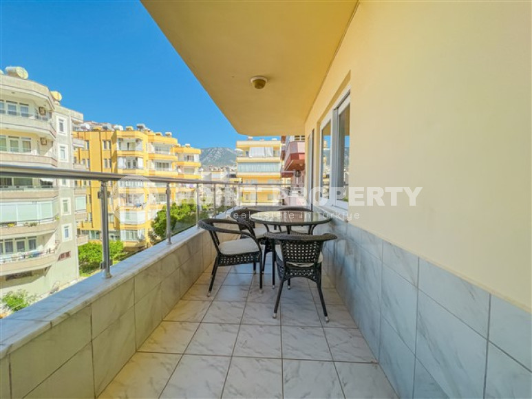 Three-room apartment in the Mahmutlar area, on the first line, with luxurious sea views, 100 m2-id-2596-photo-21