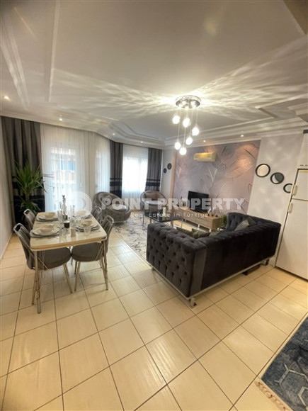 Three-room apartment renovated and new furniture in a complex with infrastructure, 110 m², 250 meters from the sea, in the Oba area, Alanya-id-2601-photo-7