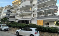 Three-room apartment renovated and new furniture in a complex with infrastructure, 110 m², 250 meters from the sea, in the Oba area, Alanya-id-2601-photo-21