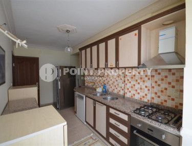 Spacious penthouse with four bedrooms, three bathrooms and two terraces in Oba, Alanya (4+1), 650 meters from the sea-id-2602-photo-4