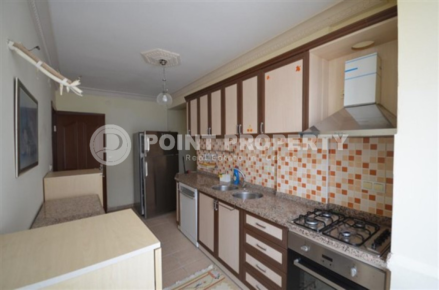 Spacious penthouse with four bedrooms, three bathrooms and two terraces in Oba, Alanya (4+1), 650 meters from the sea-id-2602-photo-4