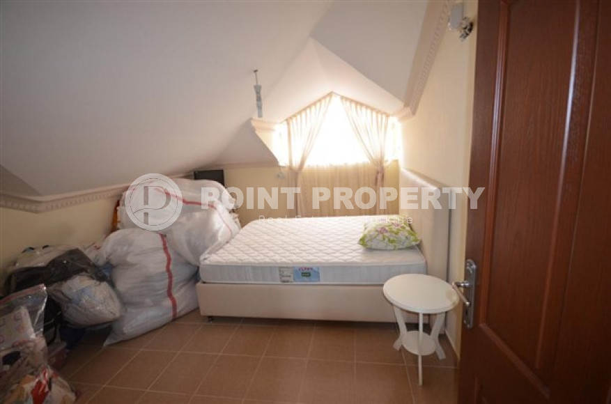 Spacious penthouse with four bedrooms, three bathrooms and two terraces in Oba, Alanya (4+1), 650 meters from the sea-id-2602-photo-10